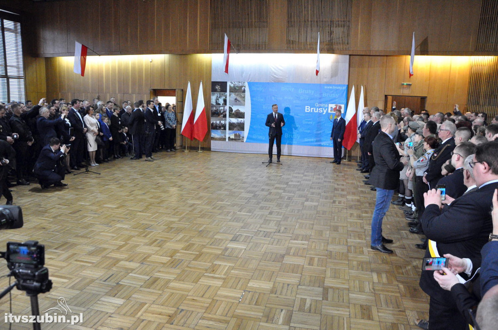 Prezydent RP Andrzej Duda spotkał się z wolontariuszami