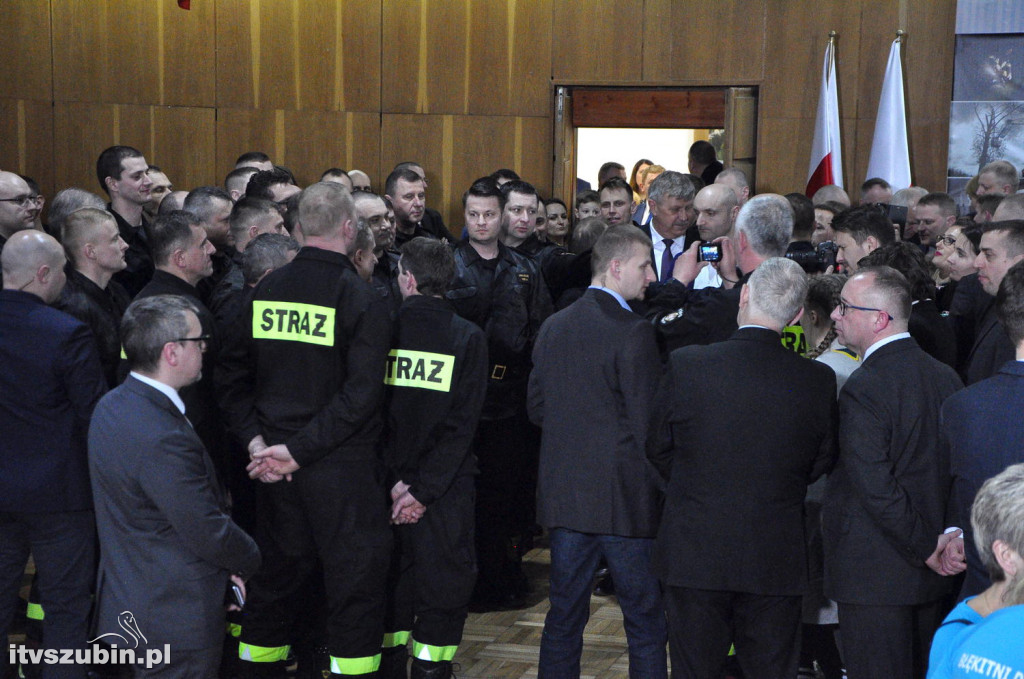 Prezydent RP Andrzej Duda spotkał się z wolontariuszami