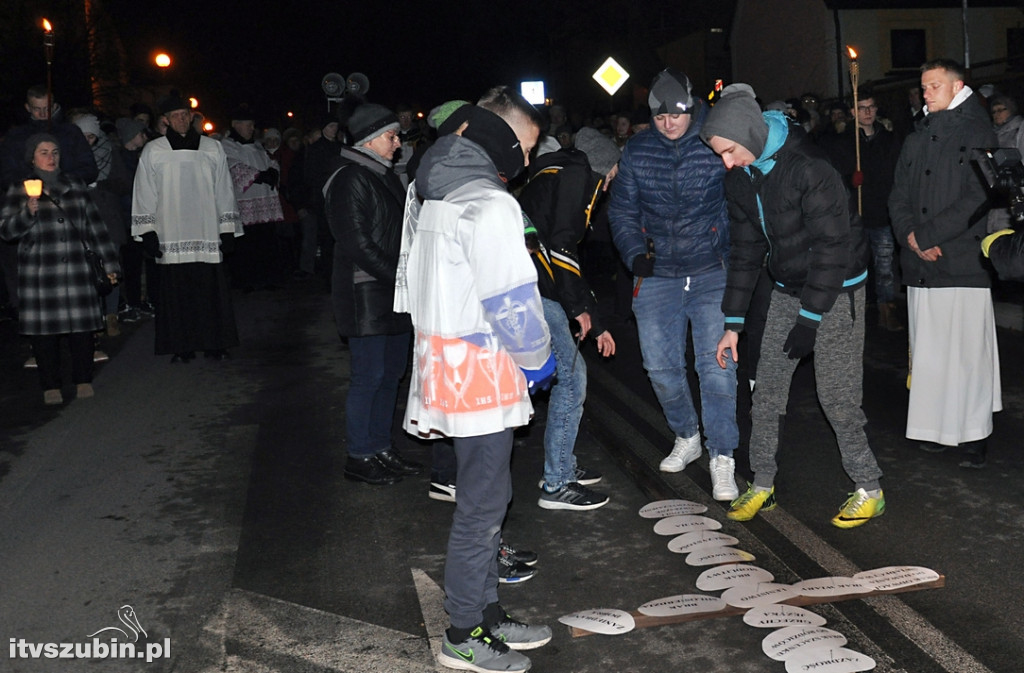 Droga Krzyżowa i Ekstremala Droga Krzyżowa