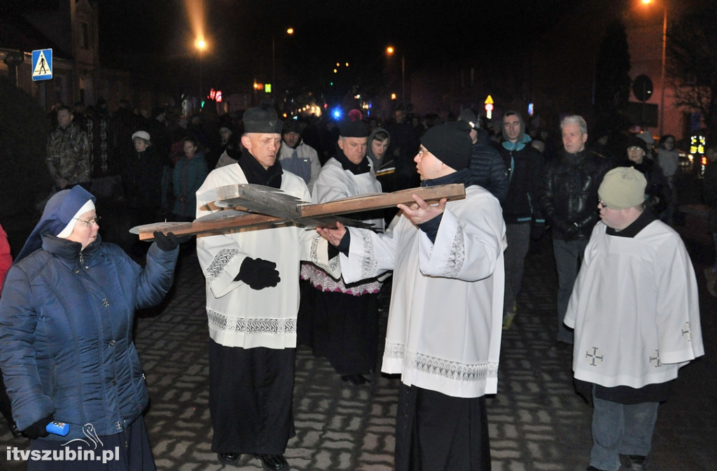 Droga Krzyżowa i Ekstremala Droga Krzyżowa
