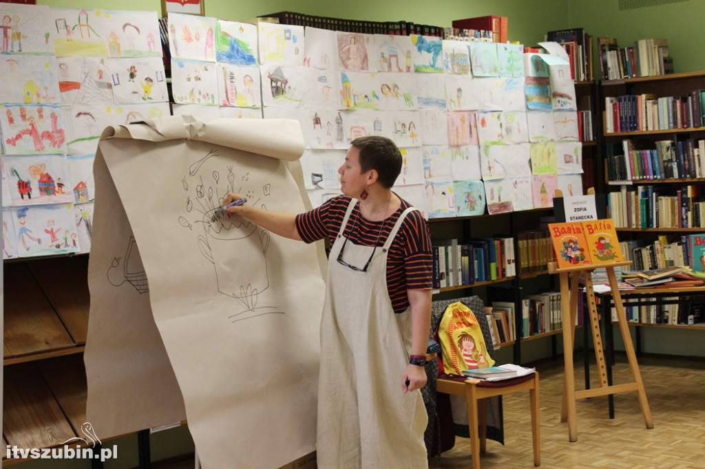 Magiczna godzina w szubińskiej bibliotece