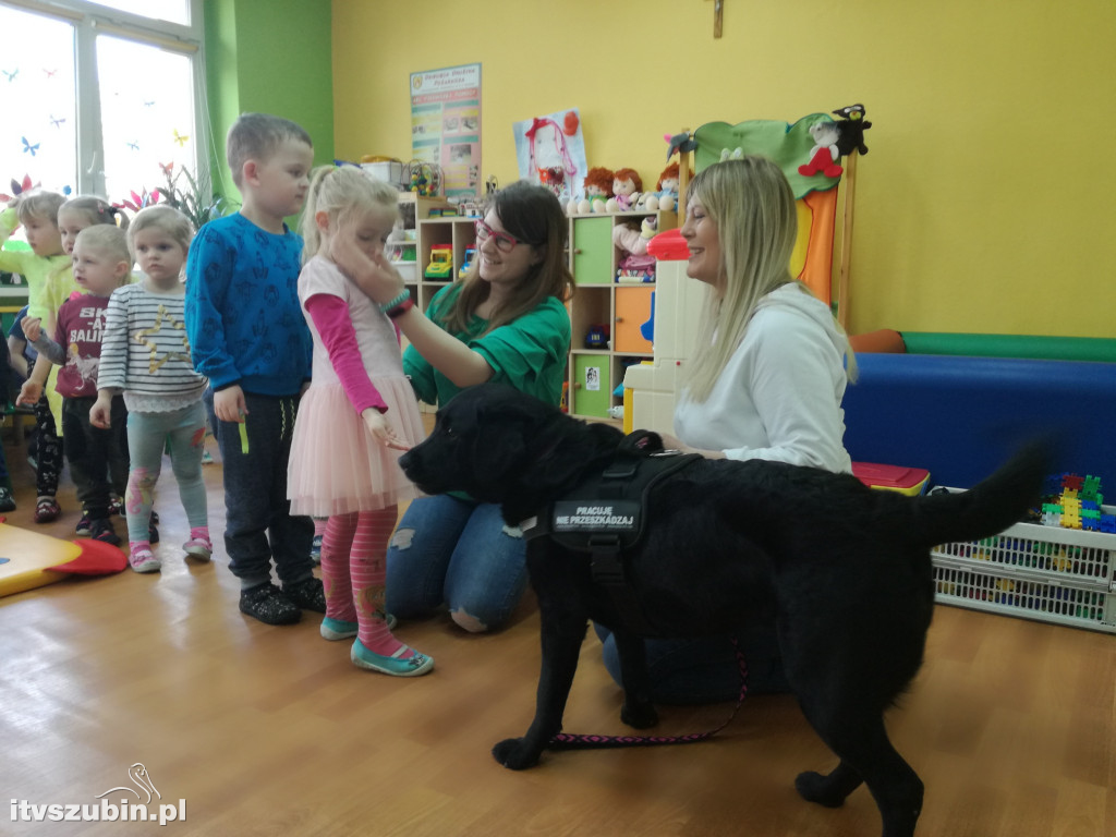 Przedszkolaki odwiedzili niecodzienni goście