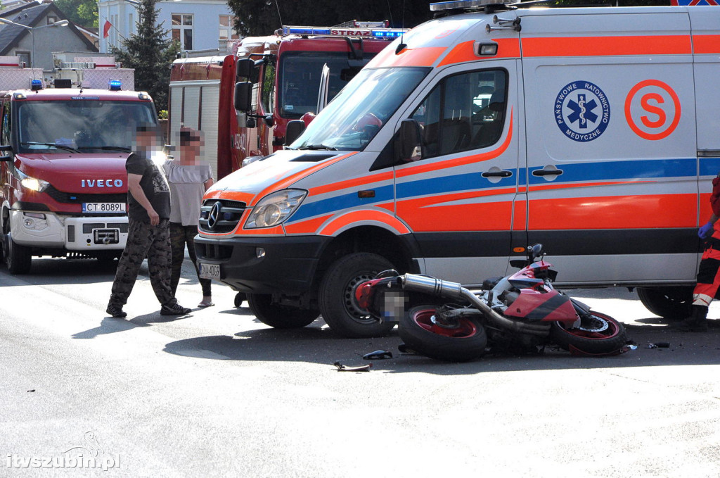 Wypadek motocyklisty w centrum Szubina