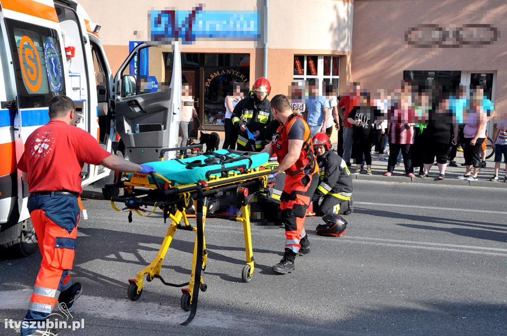 Wypadek motocyklisty w centrum Szubina