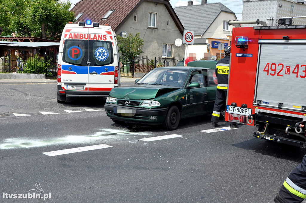 Kolizja dwóch osobówek w Szubinie