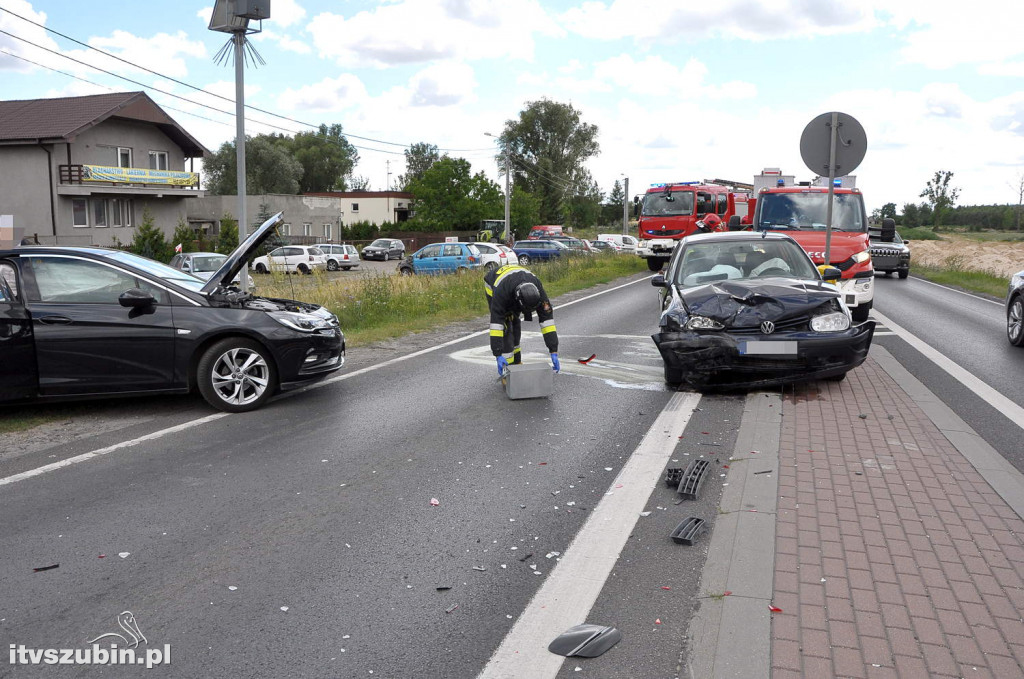 Kolizja osobówek w Kołaczkowie