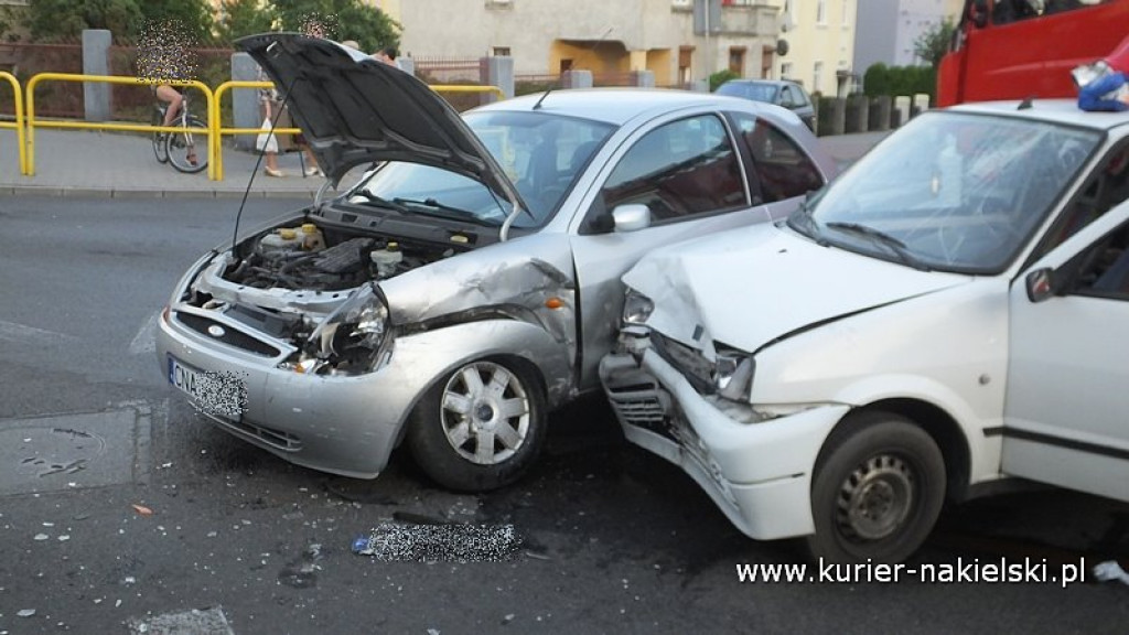 Wypadek na ul. Dworcowej w Nakle
