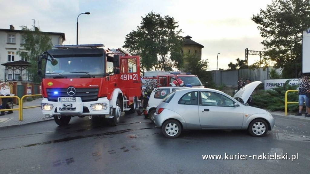 Wypadek na ul. Dworcowej w Nakle