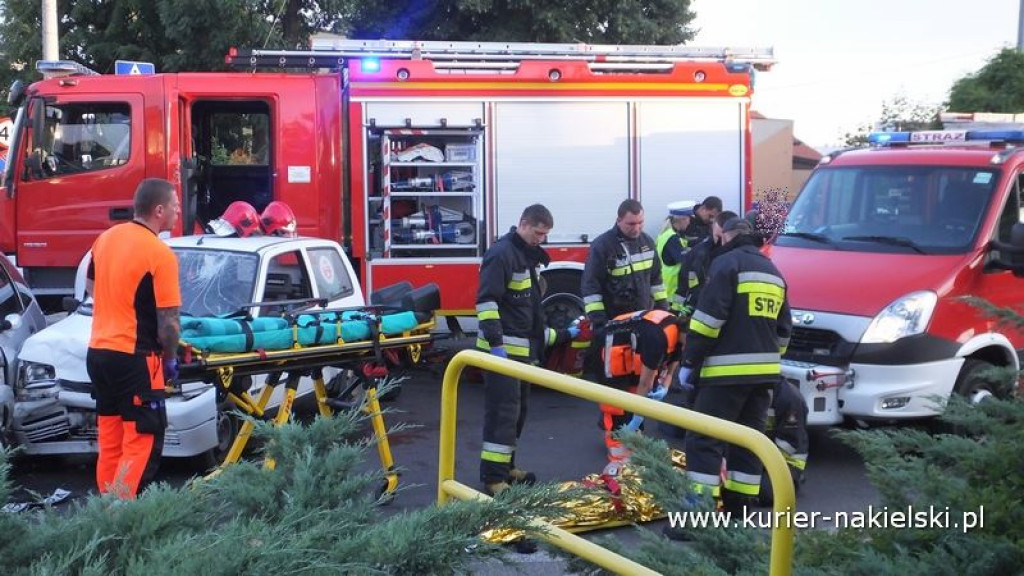 Wypadek na ul. Dworcowej w Nakle