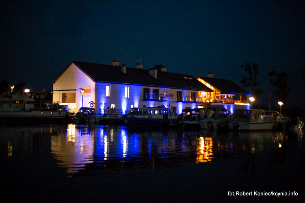 Przystań w kolorze blue 2018
