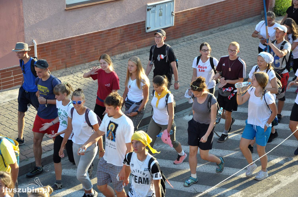 Pielgrzymi wyruszyli w dalszą drogę