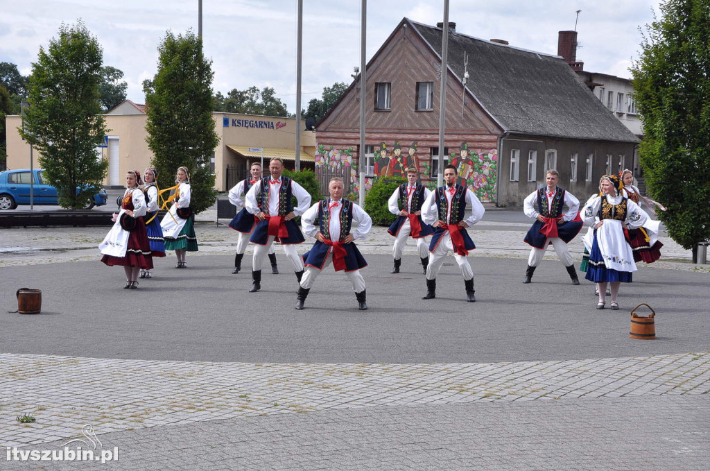 Tańczyli na szubińskim Rynku