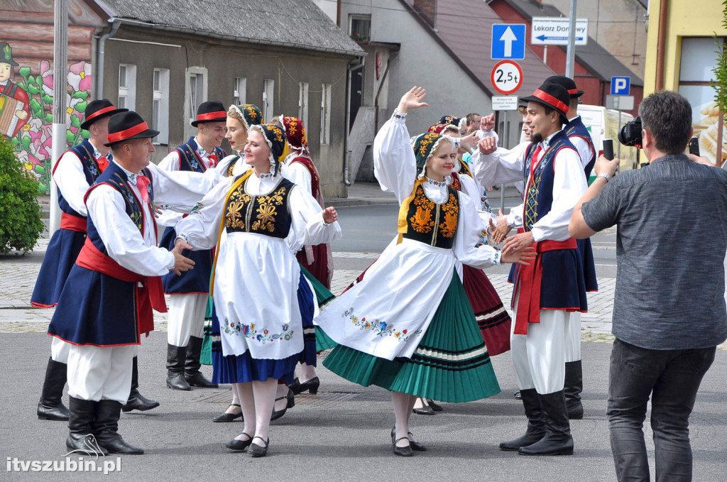 Tańczyli na szubińskim Rynku