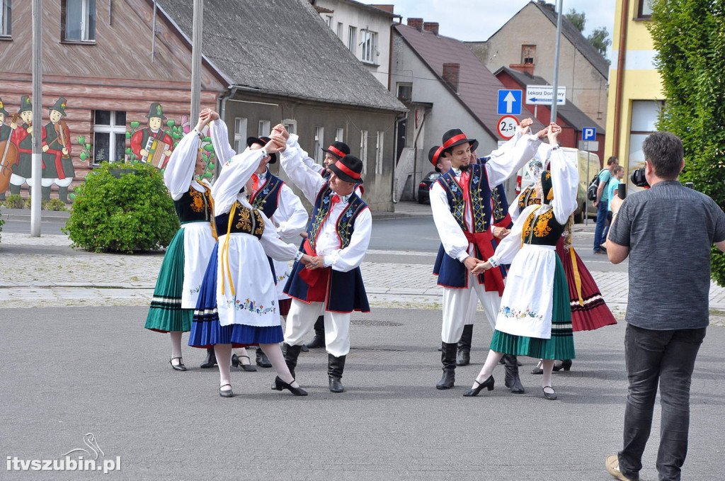 Tańczyli na szubińskim Rynku