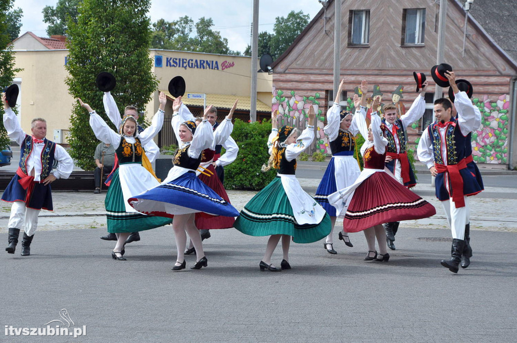 Tańczyli na szubińskim Rynku