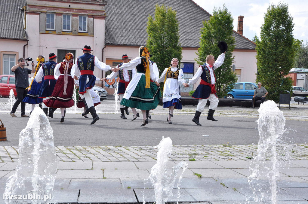 Tańczyli na szubińskim Rynku