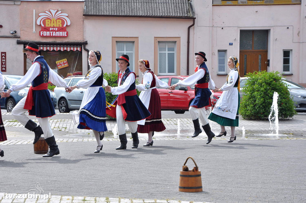 Tańczyli na szubińskim Rynku
