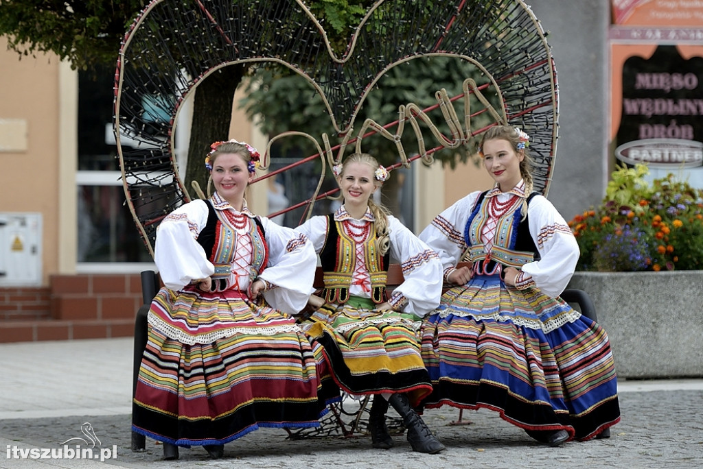 Tańczyli na szubińskim Rynku
