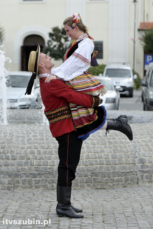 Tańczyli na szubińskim Rynku