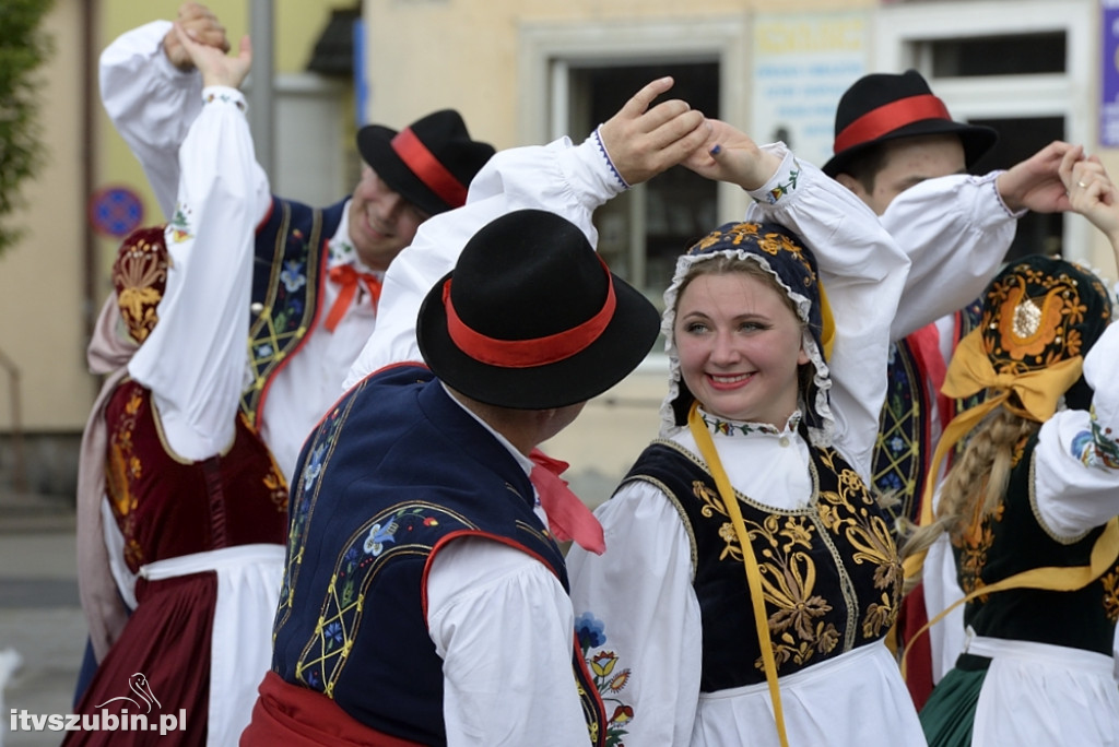 Tańczyli na szubińskim Rynku