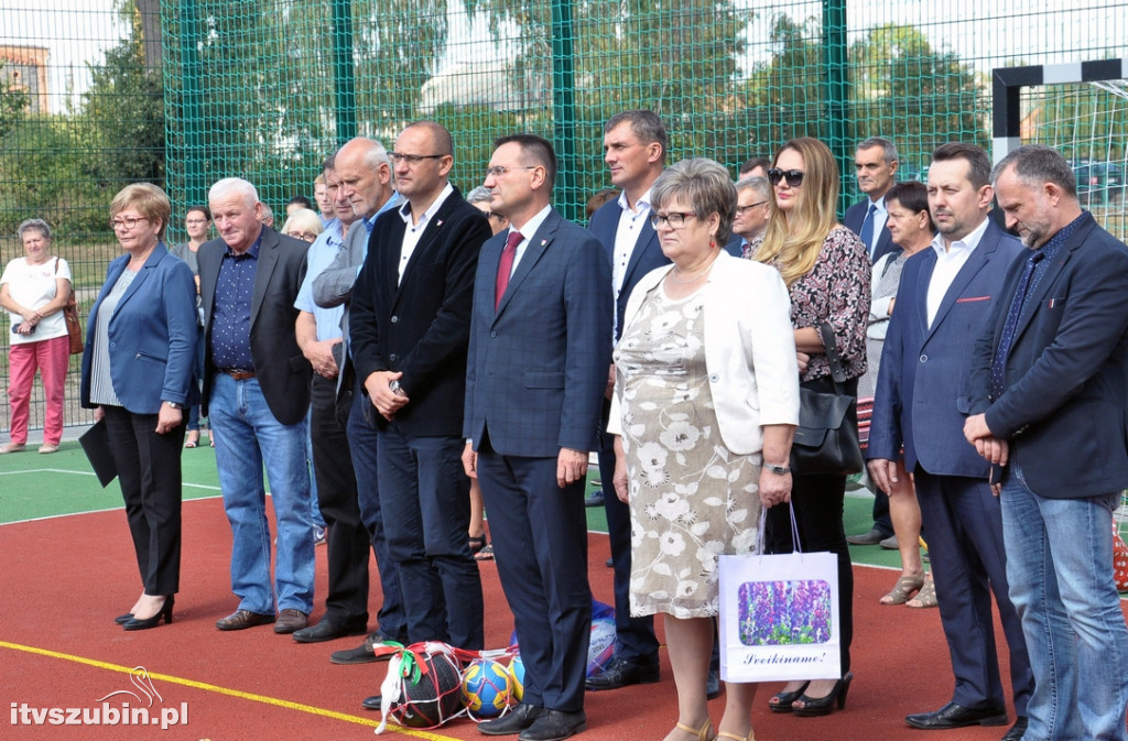 Otwarcie boiska w Królikowie