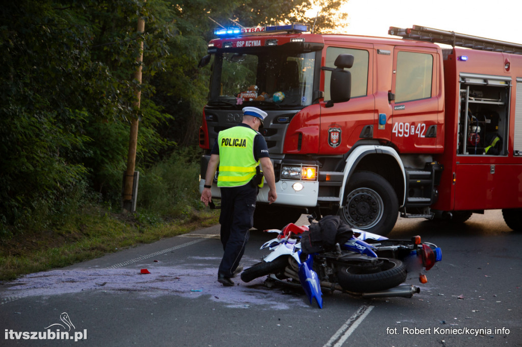 Honda uderzyła w tył mercedesa