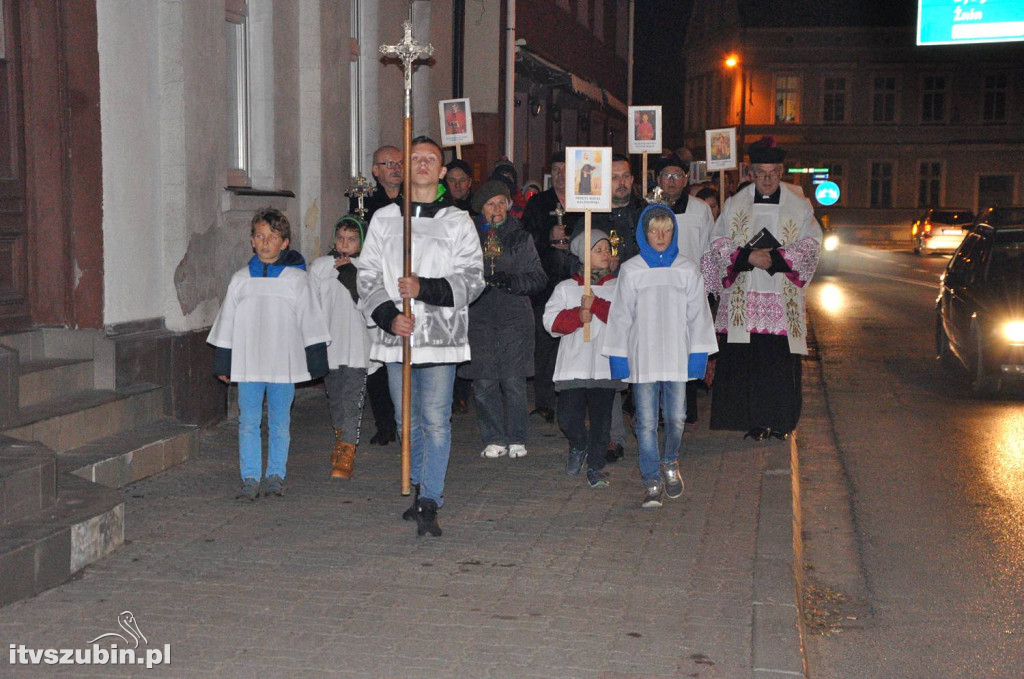 Korowód Świętych w Szubinie