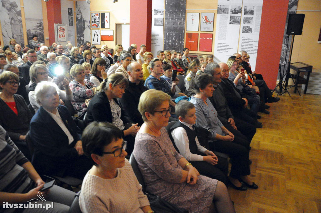 Koncert pt. KOCHAM CIĘ POLSKO, oraz wernisaż wystawy muzealnej