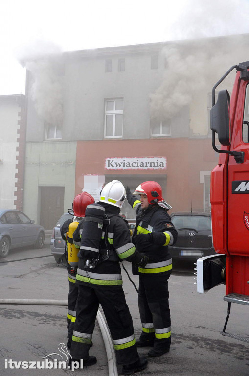 Pożar kamienicy w centrum Rynarzewa