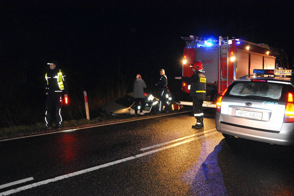 Kierująca renault trafiła do szpital