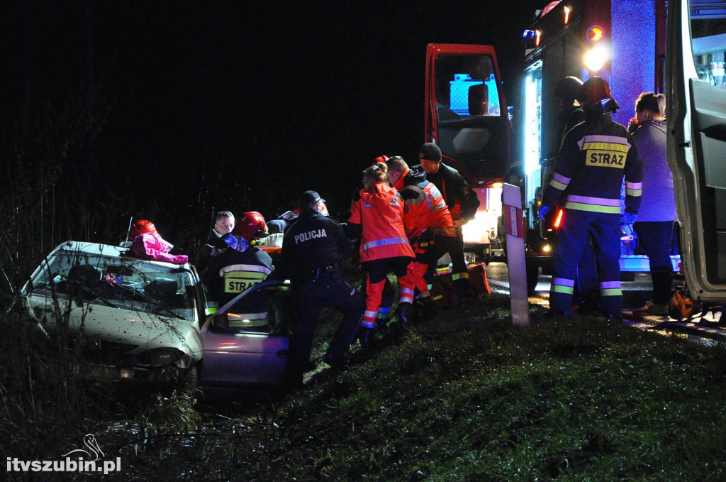 Kierująca renault trafiła do szpital