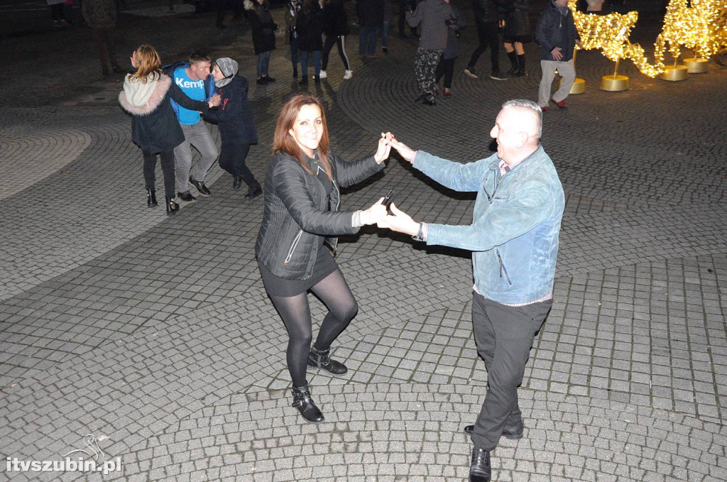 Szubinianie przywitali Nowy Rok 2019 na Rynku