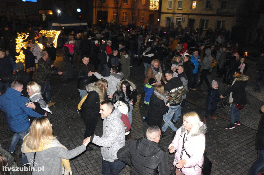Szubinianie przywitali Nowy Rok 2019 na Rynku