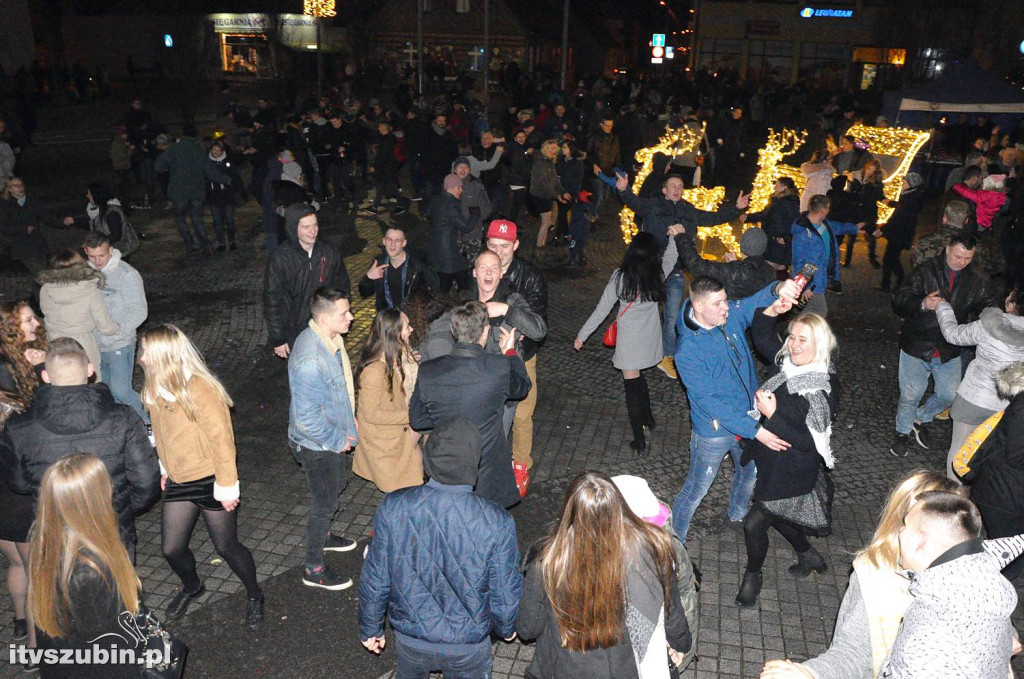 Szubinianie przywitali Nowy Rok 2019 na Rynku
