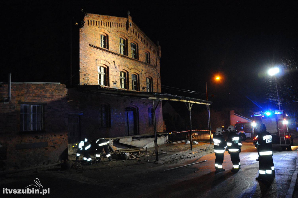 Zawalił się dach starego młyna w Kcyni