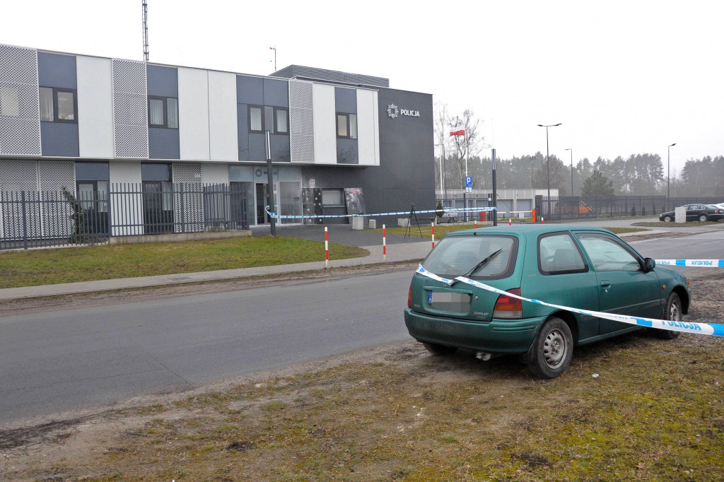 Rzucał koktajlami Mołotowa w komisariat
