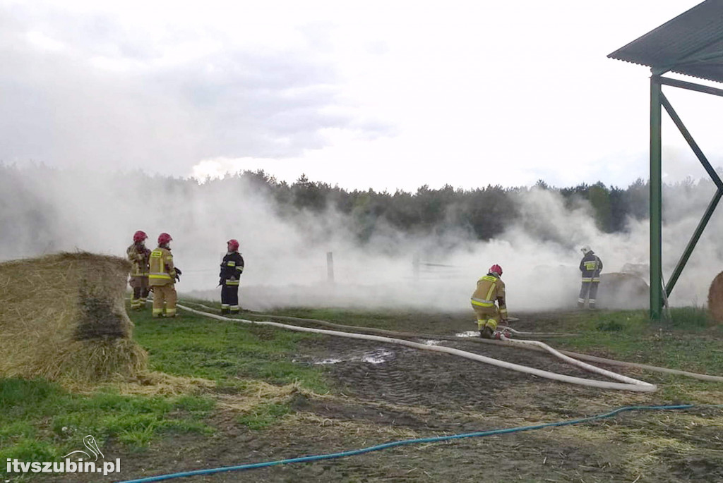 Zderzenie osobówki z cysterną w Smolnikach i pożar w Podlaski