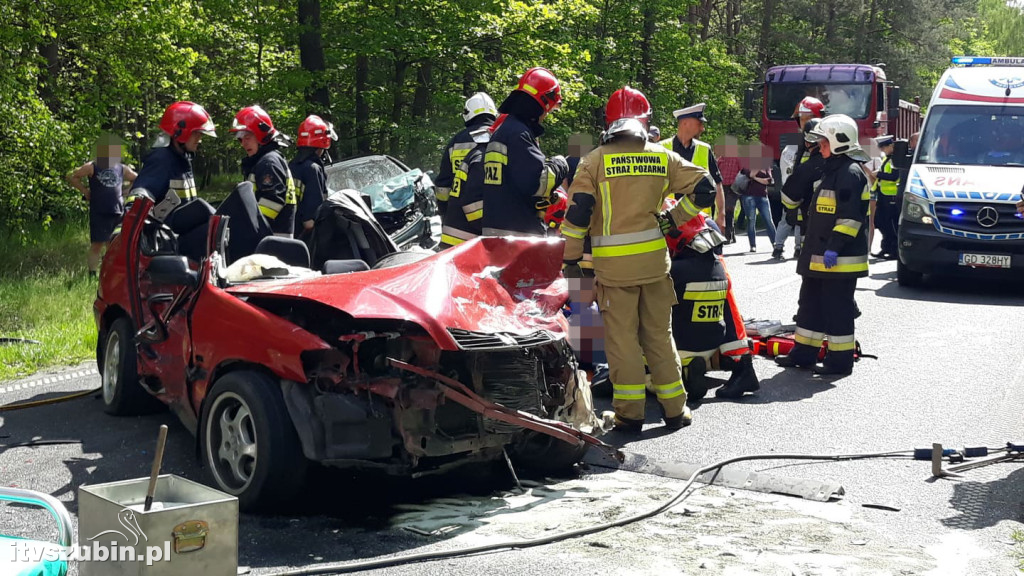 Wypadek 3 samochodów osobowych [DW241]