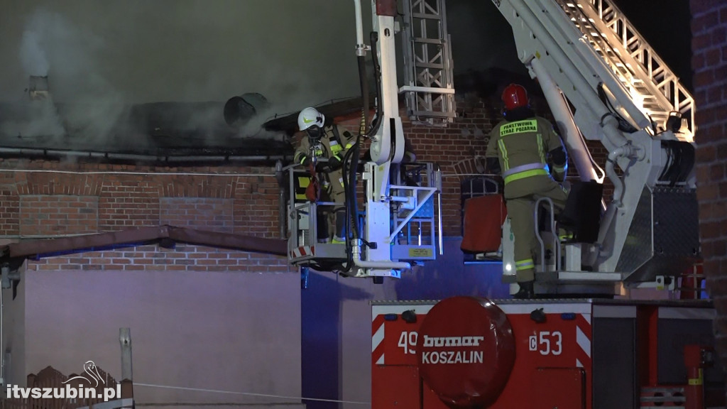 Pożar budynku po byłej rzeźni w Szubinie