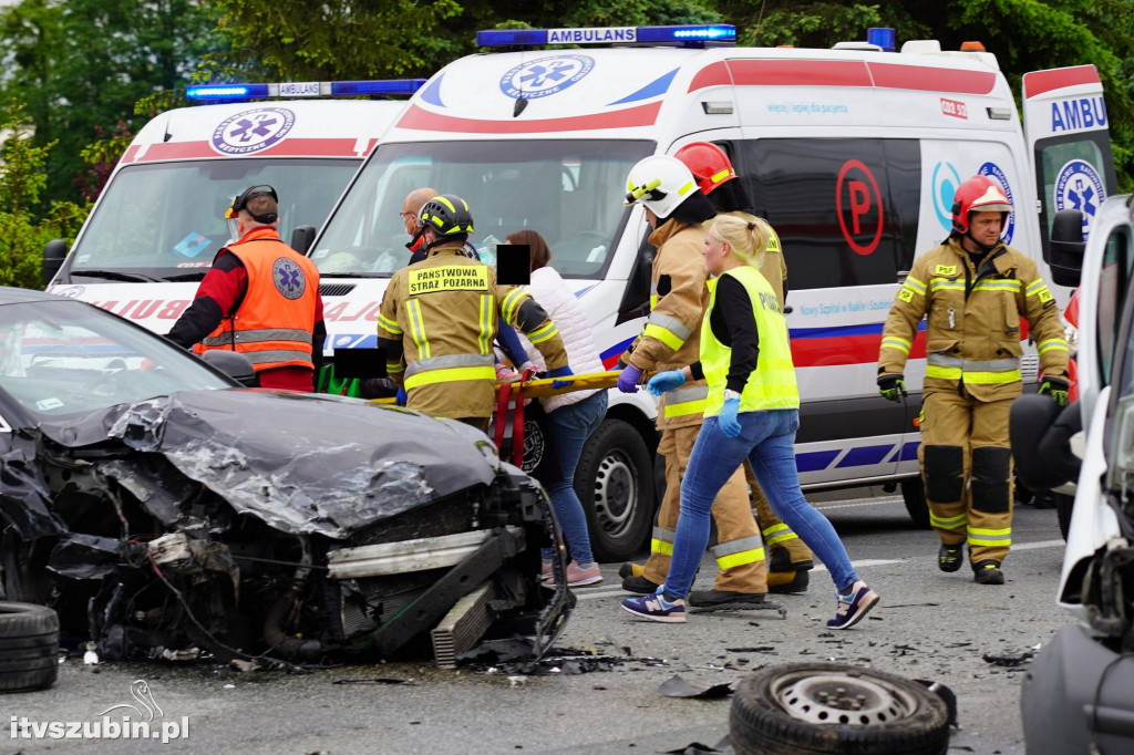 Wypadek trzech pojazdów na rogatkach Szubina