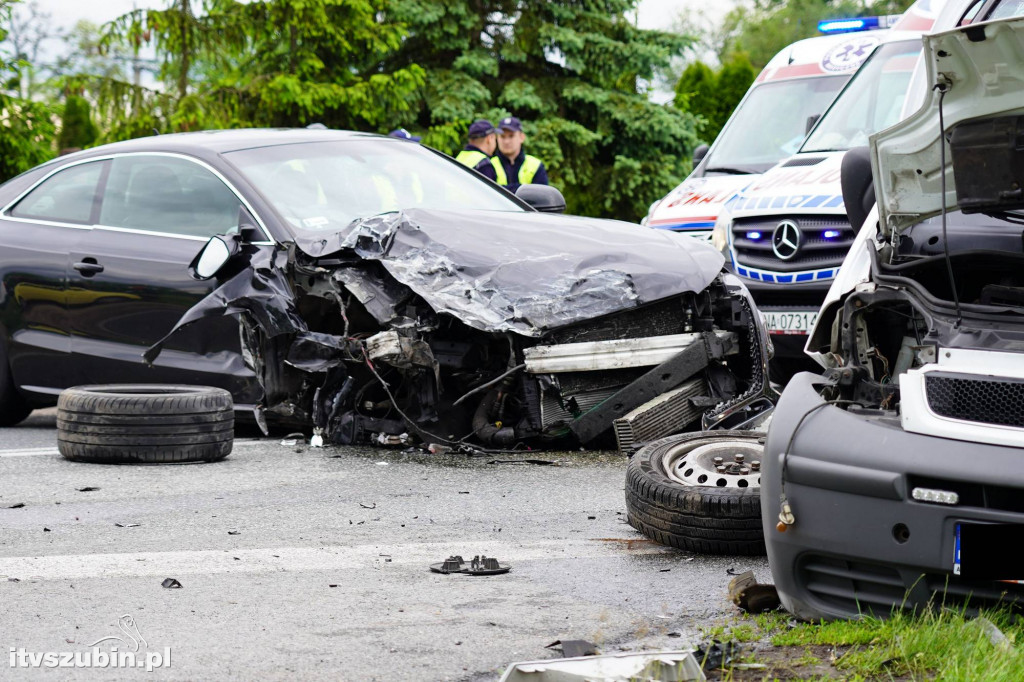 Wypadek trzech pojazdów na rogatkach Szubina