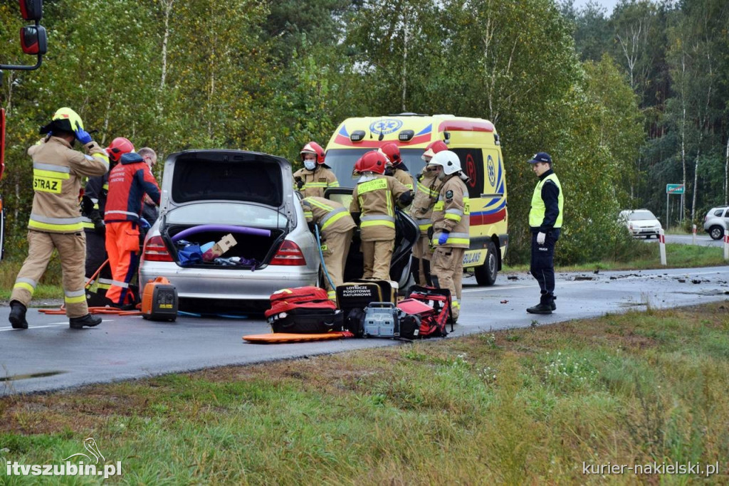 Zderzenie dwóch samochodów w Gorzeniu. Trzy osoby w szpitalu