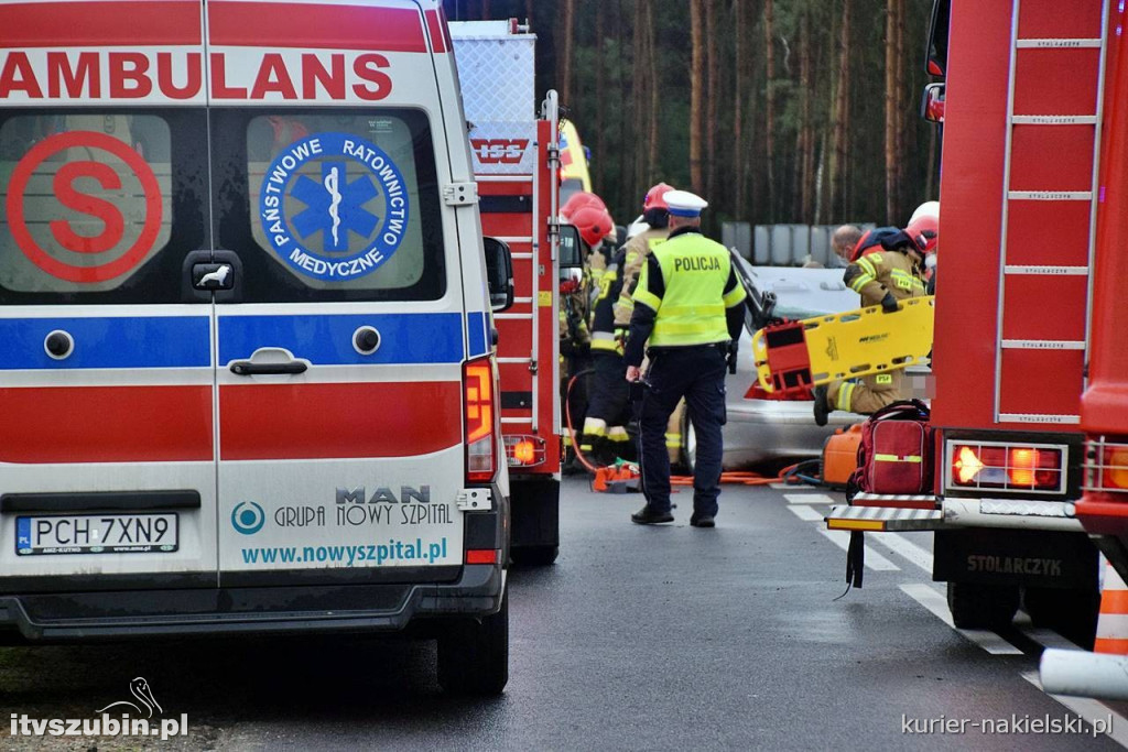 Zderzenie dwóch samochodów w Gorzeniu. Trzy osoby w szpitalu