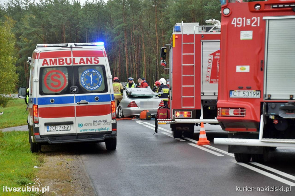 Zderzenie dwóch samochodów w Gorzeniu. Trzy osoby w szpitalu