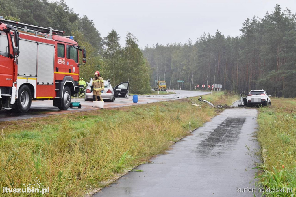 Zderzenie dwóch samochodów w Gorzeniu. Trzy osoby w szpitalu