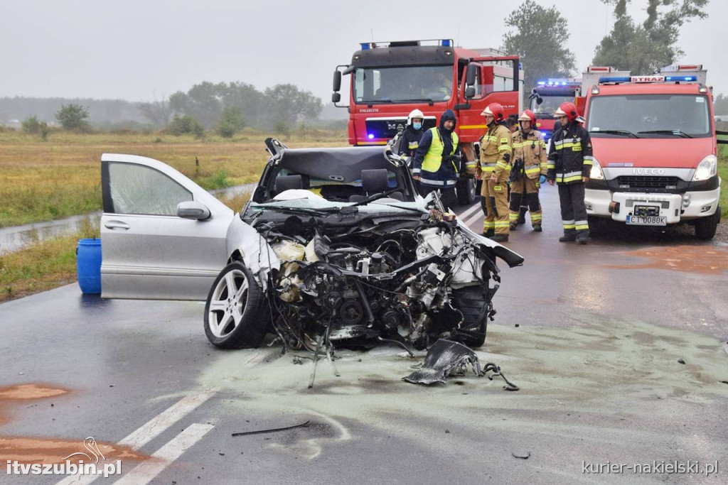 Zderzenie dwóch samochodów w Gorzeniu. Trzy osoby w szpitalu