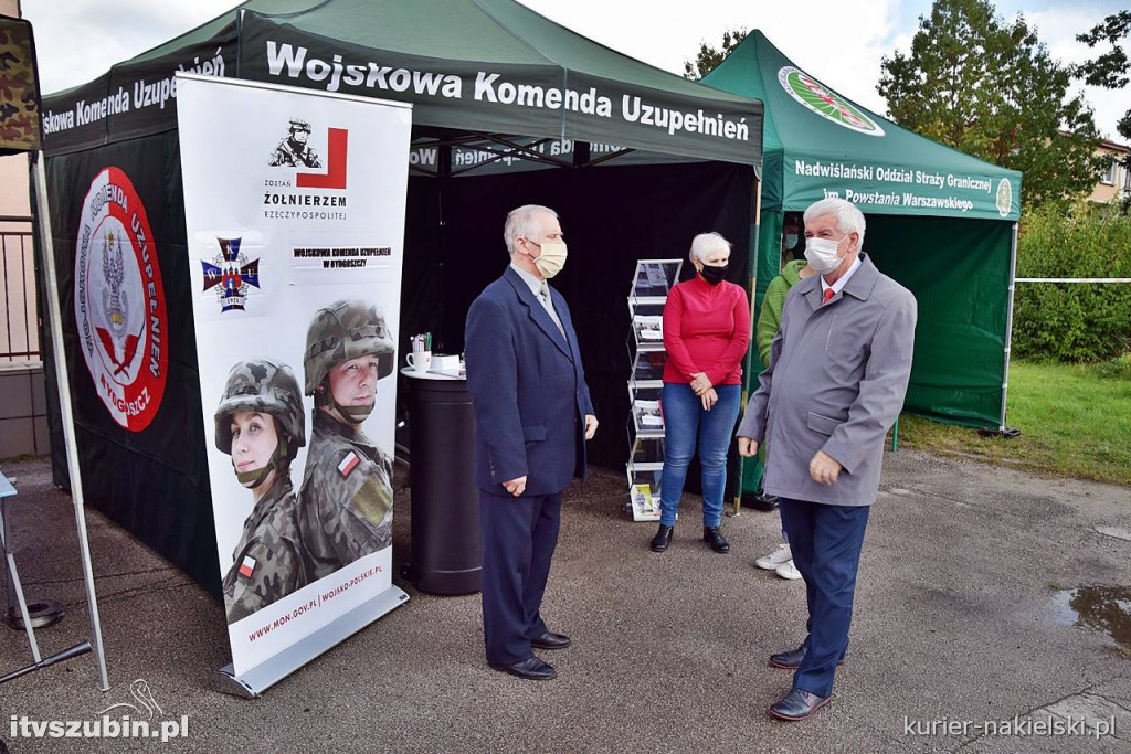 Ślubowanie i przysięga I klasy Technikum Zespołu Szkół w Szubinie