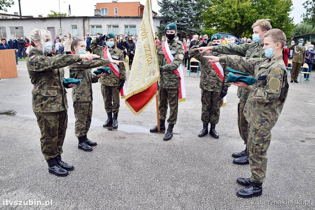 Ślubowanie i przysięga I klasy Technikum Zespołu Szkół w Szubinie