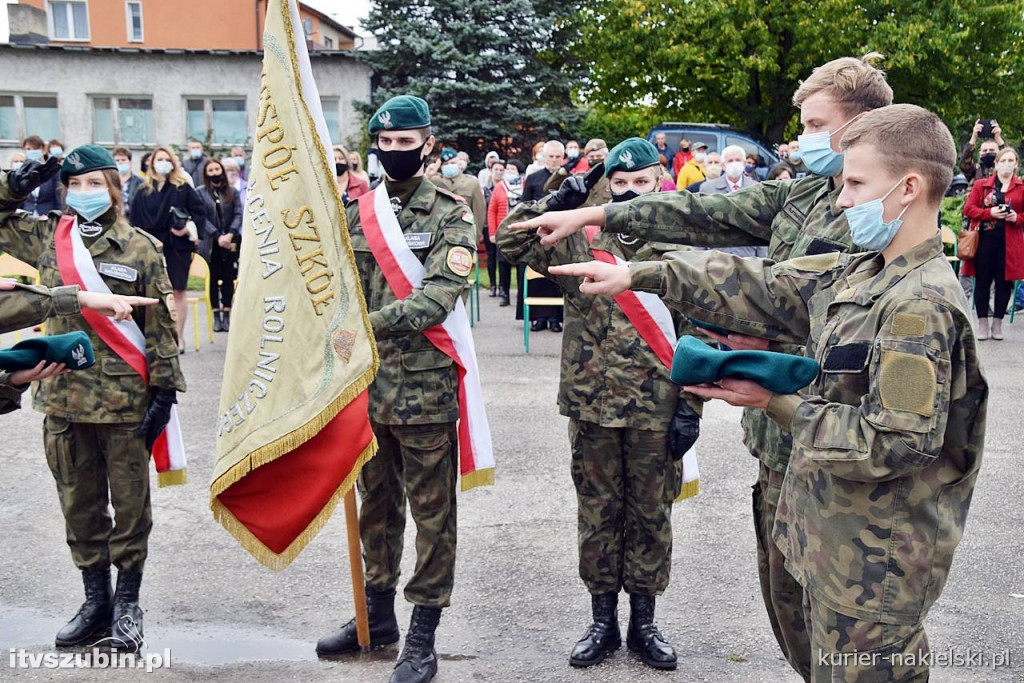 Ślubowanie i przysięga I klasy Technikum Zespołu Szkół w Szubinie