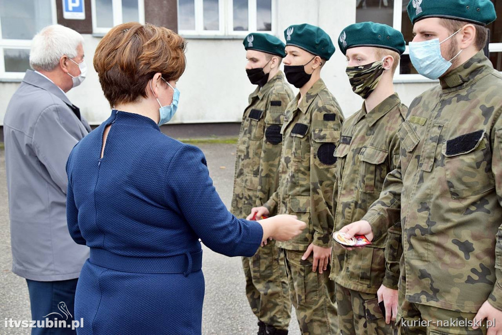 Ślubowanie i przysięga I klasy Technikum Zespołu Szkół w Szubinie